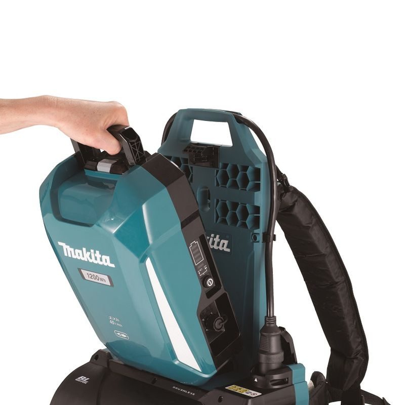 MAKITA UB002CZ02 - AKU ZÁDOVÝ OFUKOVAČ LI-ION, EXTERNÍ ZDROJ BEZ AKU Z - AKU VYSAVAČ LISTÍ - ZAHRADA