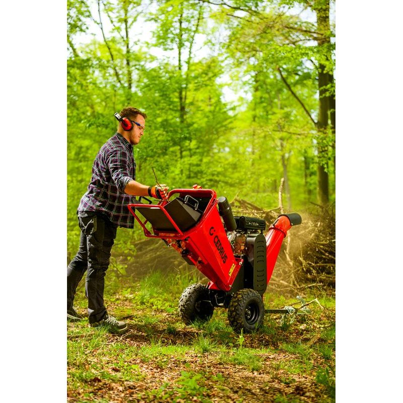 DRTIČ VĚTVÍ HAHN & SOHN CEDRUS RB02PRO - DRTIČ S BENZÍNOVÝM MOTOREM - ZAHRADA