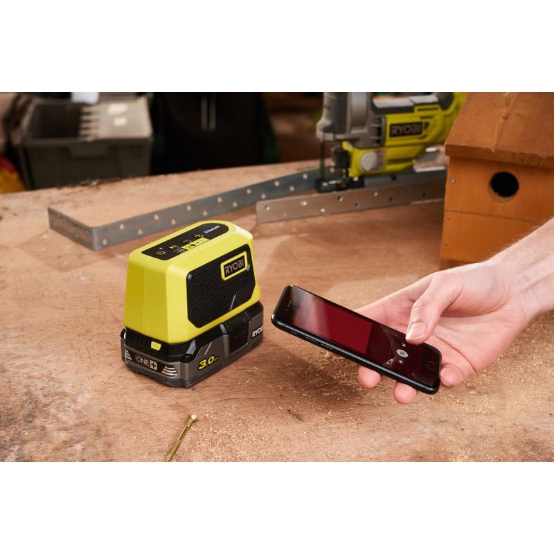 RYOBI RBTM18-0 AKU 18 V MINI BLUETOOTH REPRODUKTOR ONE+ (BEZ BATERIE A NABÍJEČKY) - ZNAČKA RYOBI - ELEKTRICKÉ NÁŘADÍ