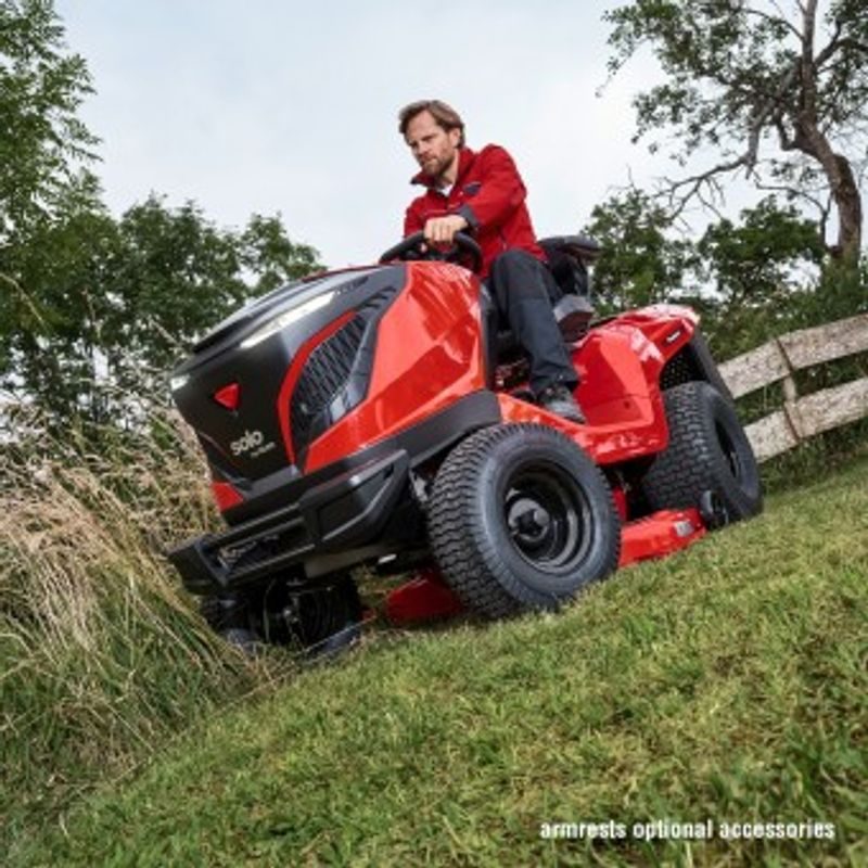 T22-105.4 HDD-A V2 PREMIUM AL-KO S UZÁVĚRKOU - ZAHRADNÍ TRAKTOR 2-VÁLEC - ZAHRADA