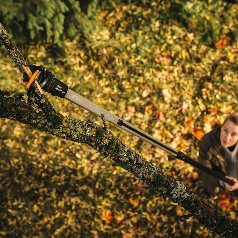 ZAHRADNÍ NŮŽKY UNIVERZÁLNÍ FISKARS UPX86, TELESKOPICKÉ - ZAHRADNÍ NŮŽKY - ZAHRADA
