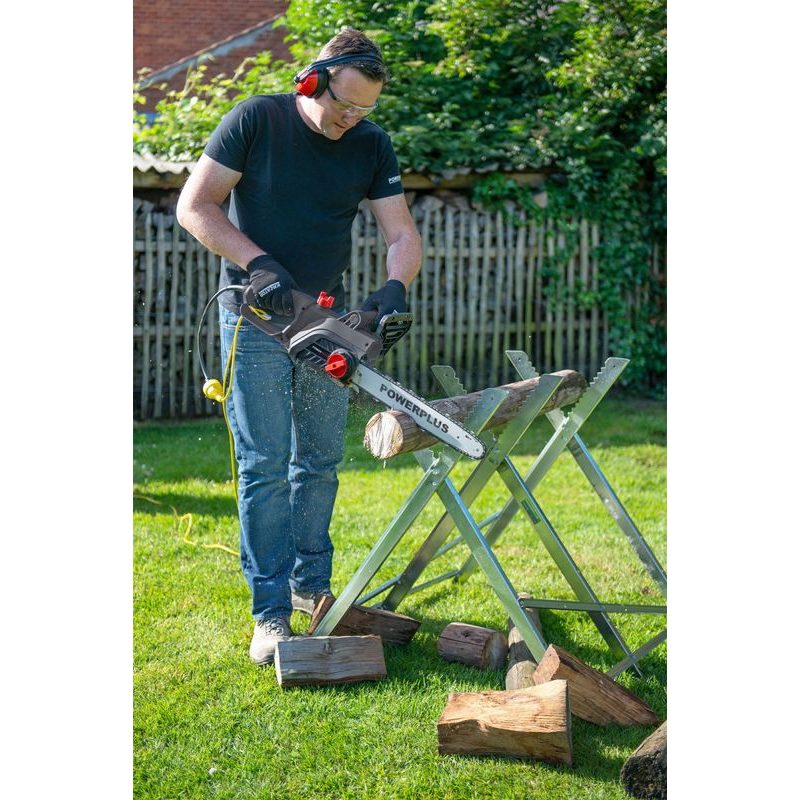 POWERPLUS POWEG10110 ELEKTRICKÁ ŘETĚZOVÁ PILA 2 200W 400MM - PILY - ELEKTRICKÉ NÁŘADÍ