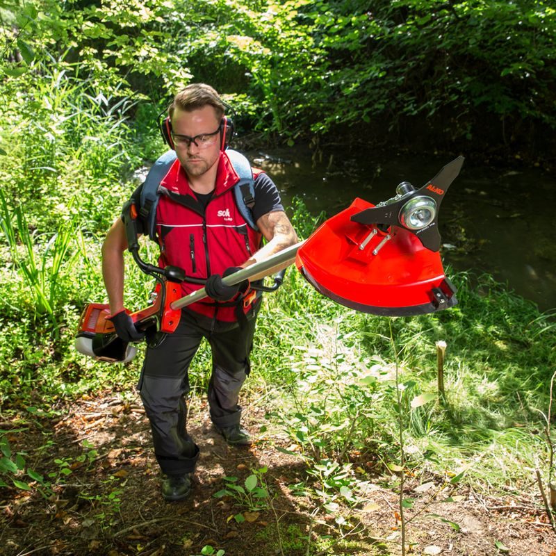 BENZÍNOVÝ KŘOVINOŘEZ SOLO BY AL-KO 151 B PREMIUM PRO - 2-TAKTNÍ KŘOVINOŘEZY - ZAHRADA