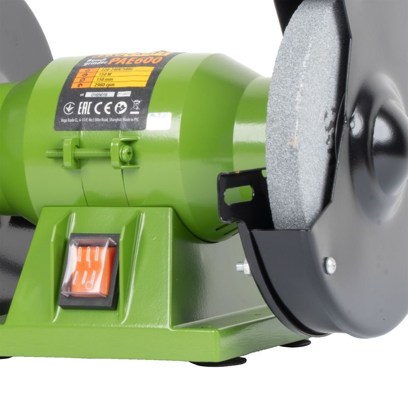 BRUSKA STOLNÍ DVOUKOTOUČOVÁ PROCRAFT PAE600, 150W | PAE600 PROCRAFT - DVOUKOTOUČOVÉ BRUSKY - ELEKTRICKÉ NÁŘADÍ