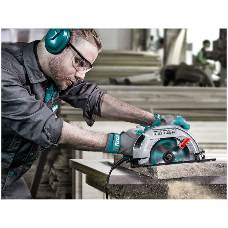 TOTAL PILA KOTOUČOVÁ, 1400W, 185MM, TS1141856 - ZNAČKA TOTAL - ELEKTRICKÉ NÁŘADÍ