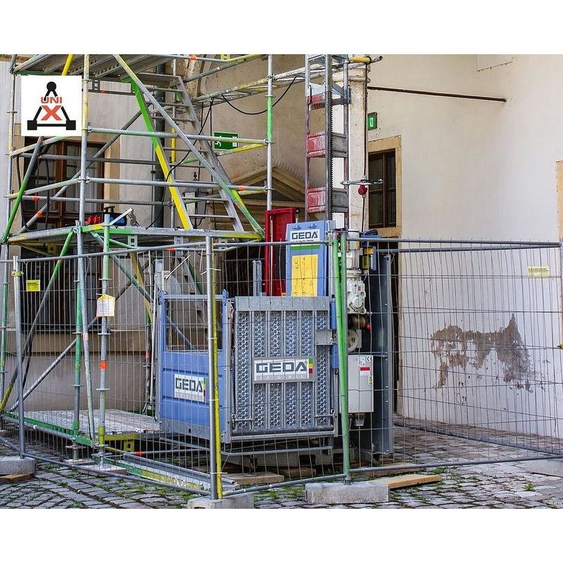 GEDA 300 Z/ZP (230V) PLOŠINA A - VÝTAHY - STAVEBNÍ TECHNIKA