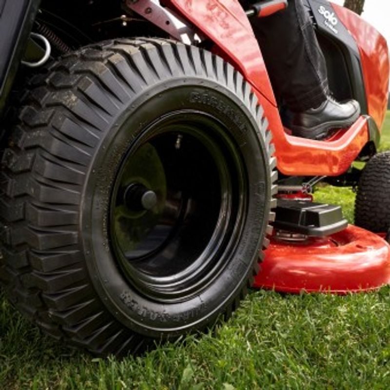 T24-125.4 HD V2 PREMIUM AL-KO - ZAHRADNÍ TRAKTOR 2-VÁLEC - ZAHRADA