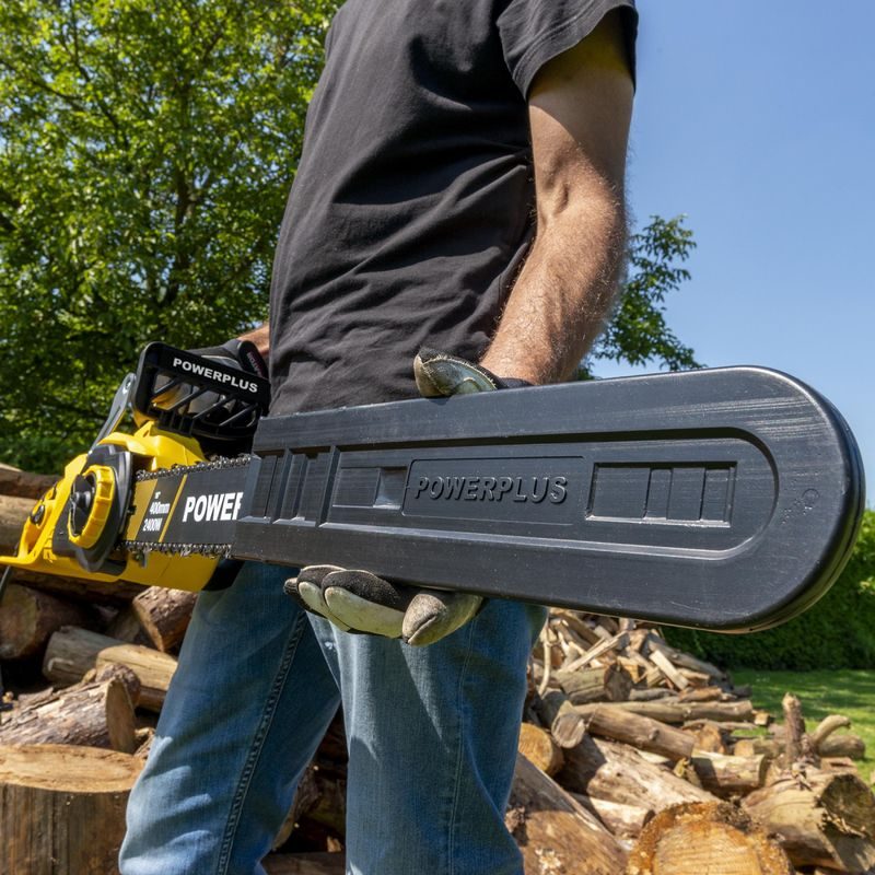 POWERPLUS POWXG10024 ELEKTRICKÁ ŘETĚZOVÁ PILA 2 400W 400MM - ELEKTRICKÉ ŘETĚZOVÉ PILY - ZAHRADA