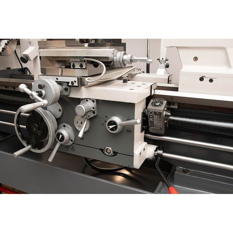 SPF-1000P - SOUSTRUH NA KOV S DIGITÁLNÍM ODMĚŘOVÁNÍM - SOUSTRUHY - KOVOOBRÁBĚCÍ STROJE