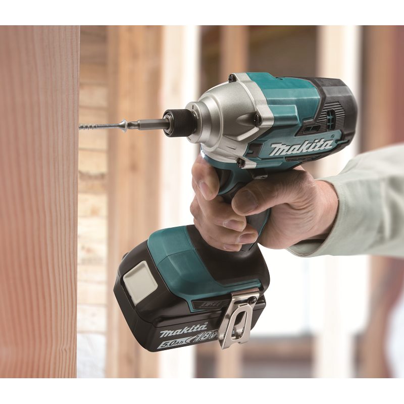 MAKITA DTD156RTJ - AKU RÁZOVÝ ŠROUBOVÁK 1/4" LI-ION LXT 18V/5,0AH, MAKPAC - RÁZOVÝ UTAHOVÁK 18V - AKU NÁŘADÍ