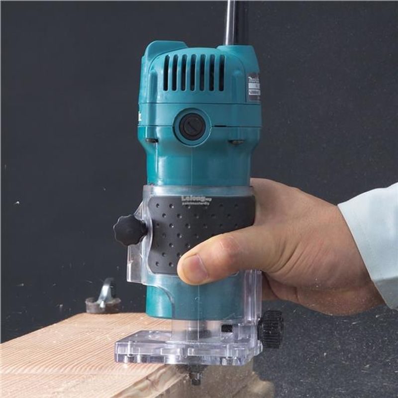MAKITA 3709 - JEDNORUČNÍ FRÉZKA 6MM,530W - OHRAŇOVACÍ FRÉZKY - ELEKTRICKÉ NÁŘADÍ