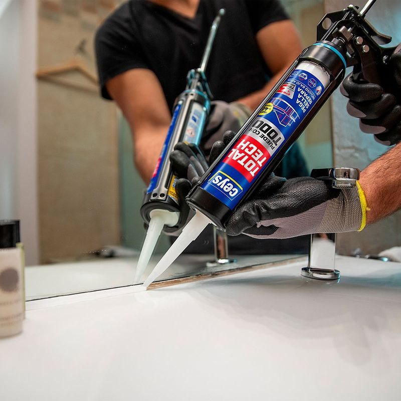 TOTAL TECH EXPRESS CEYS BÍLÝ TUBA 125ML - LEPIDLA - DÍLNA A GARÁŽ