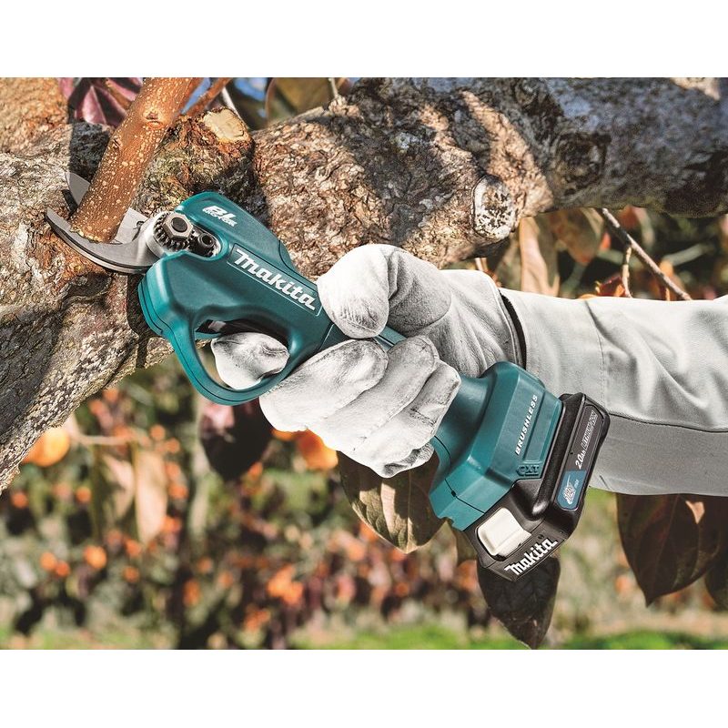 MAKITA UP100DZ - AKU NŮŽKY NA VINNOU RÉVU LI-ION CXT 12V, BEZ AKU Z - ZAHRADNÍ NŮŽKY - ZAHRADA