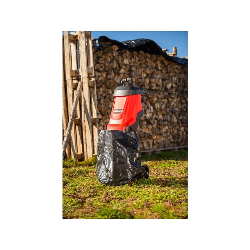 ELEKTRICKÝ DRTIČ VĚTVÍ HAHN & SOHN CEDRUS RE04 - DRTIČ S ELEKTRICKÝM MOTOREM - ZAHRADA