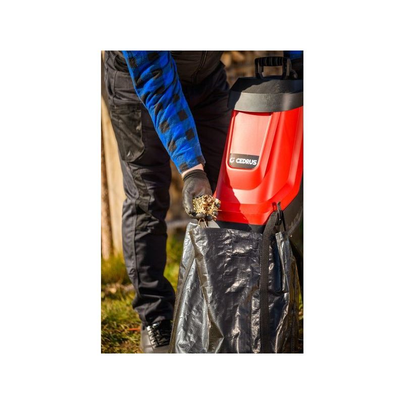 ELEKTRICKÝ DRTIČ VĚTVÍ HAHN & SOHN CEDRUS RE04 - DRTIČ S ELEKTRICKÝM MOTOREM - ZAHRADA