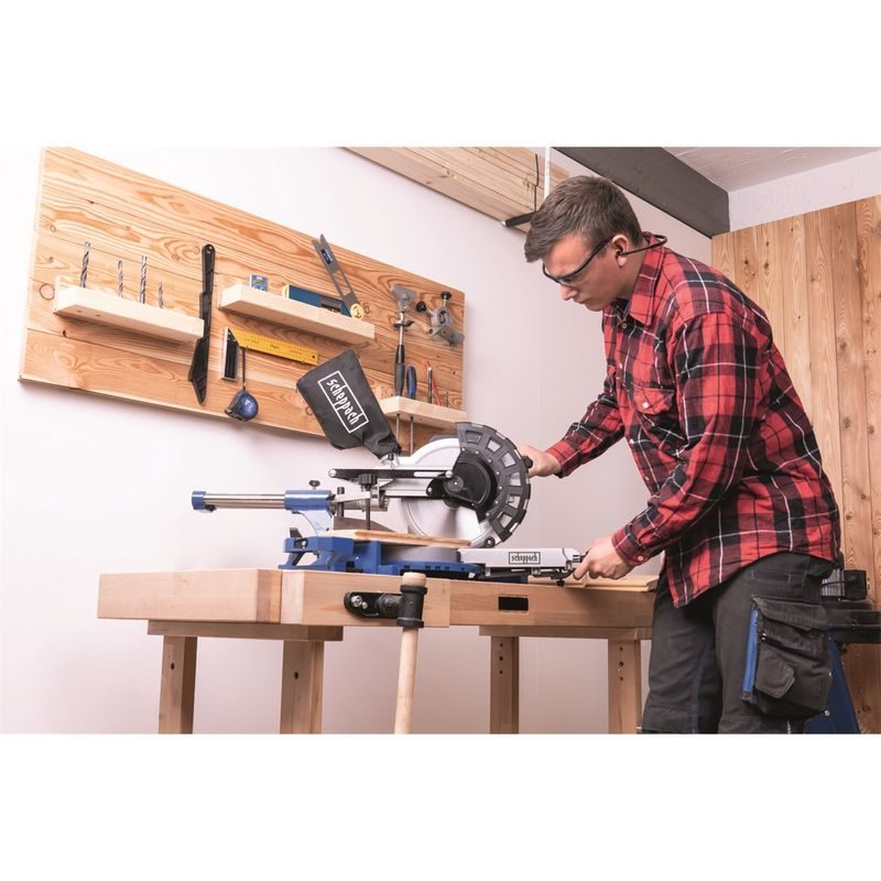 SCHEPPACH HM 254 POKOSOVÁ PILA S POTAHEM A LASEREM + 2. KOTOUČ - POKOSOVÉ PILY DO 260MM - ELEKTRICKÉ NÁŘADÍ