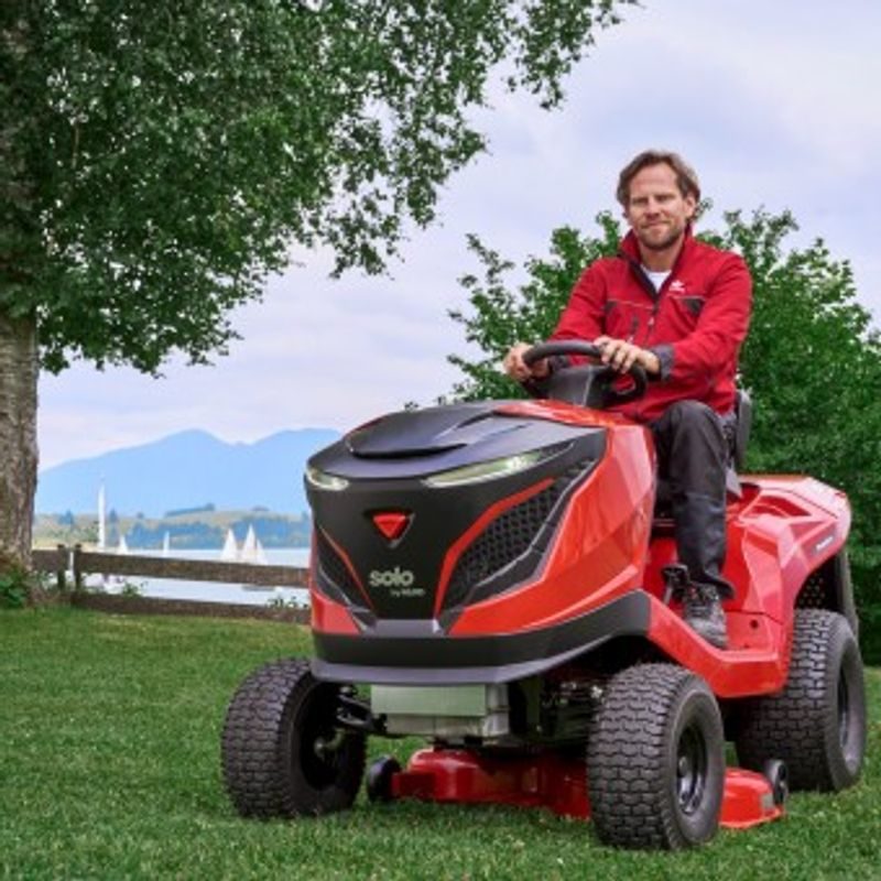 T18-95.4 HD V2 PREMIUM AL-KO - ZAHRADNÍ TRAKTOR 2-VÁLEC - ZAHRADA