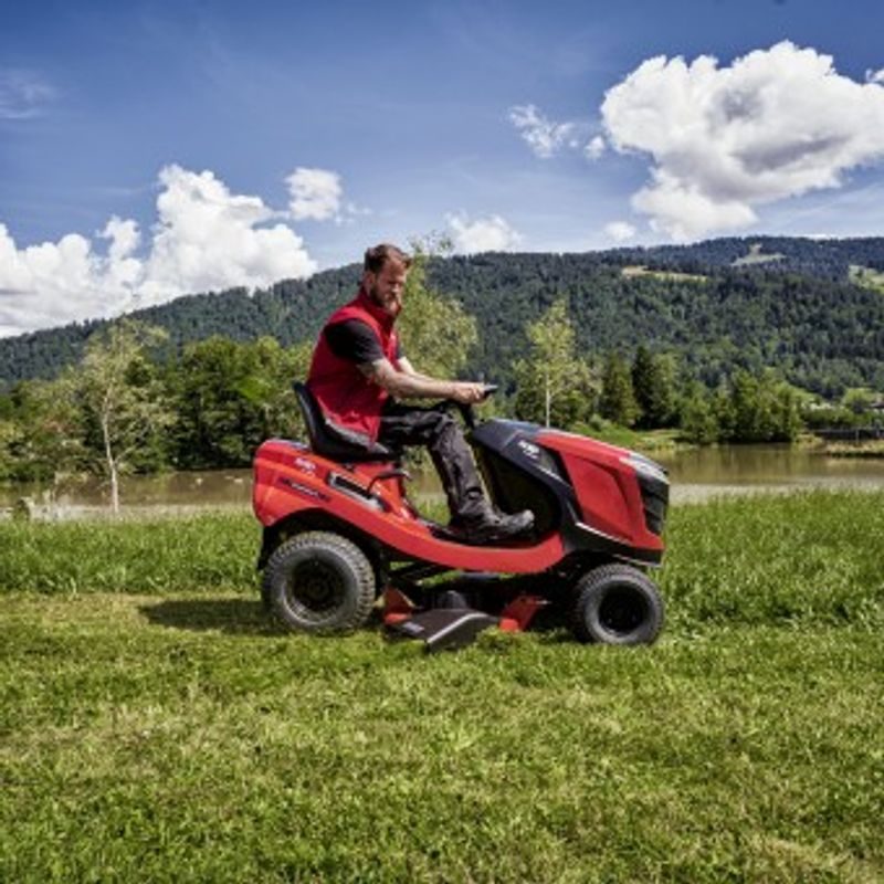 T 15-93.3 HDS-A COMFORT AL-KO - TRAKTORY S BOČNÍM VÝHOZEM - MULČOVAČE - ZAHRADA