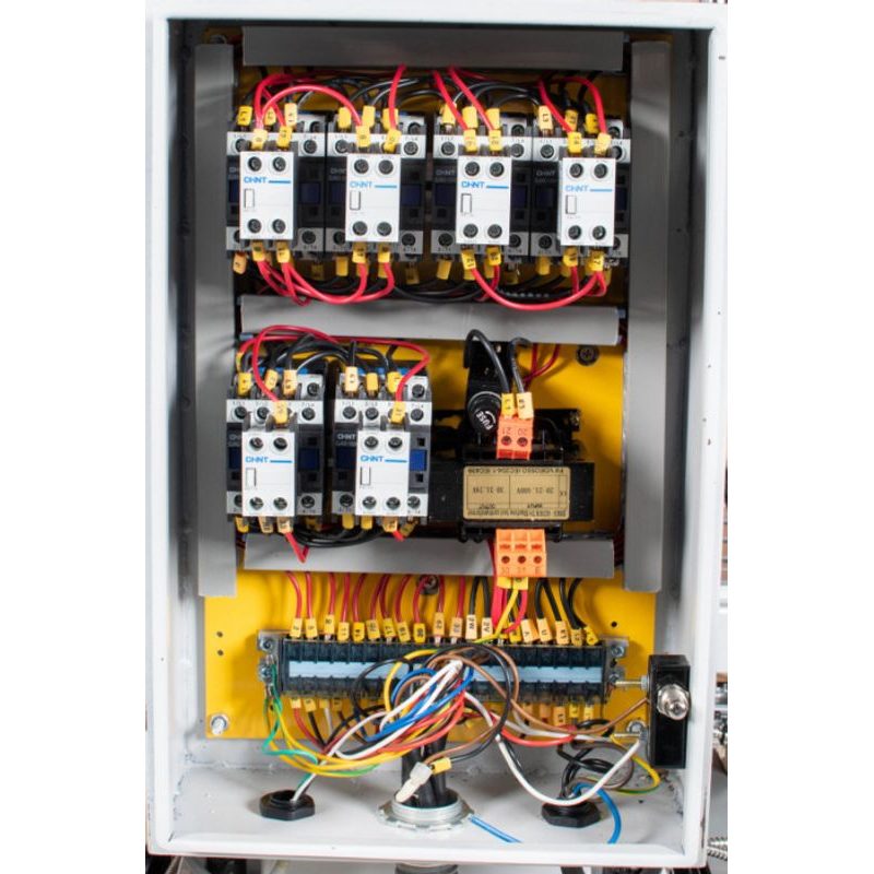 FP-48SPN - VYVRTÁVACÍ FRÉZKA S DIGITÁLNÍM ODMĚŘOVÁNÍM - STOLNÍ FRÉZKY NA KOV - KOVOOBRÁBĚCÍ STROJE