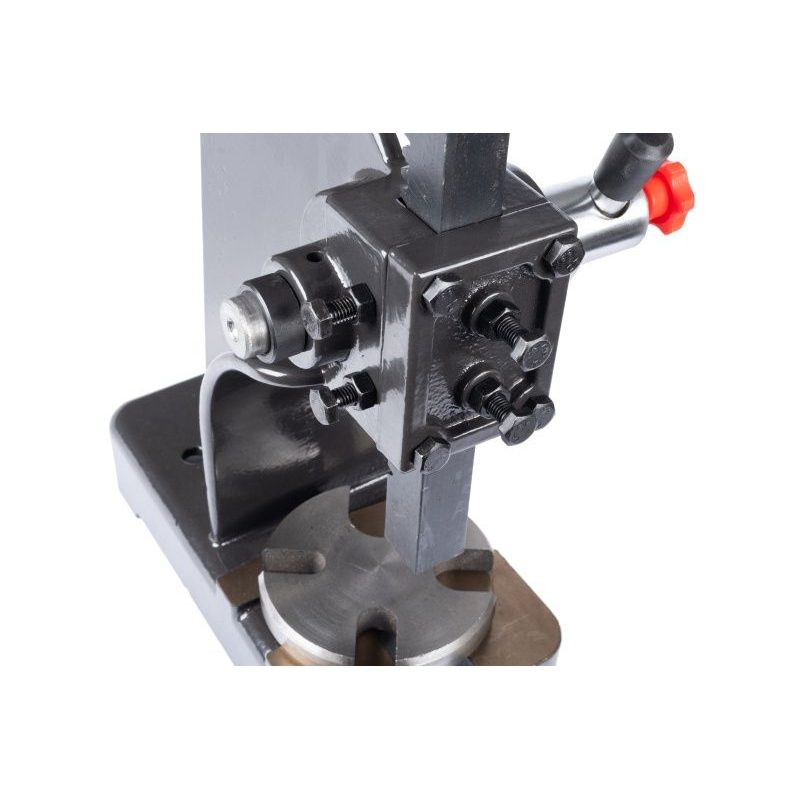 AP-1 - RUČNÍ LIS - LISY RUČNÍ - KOVOOBRÁBĚCÍ STROJE