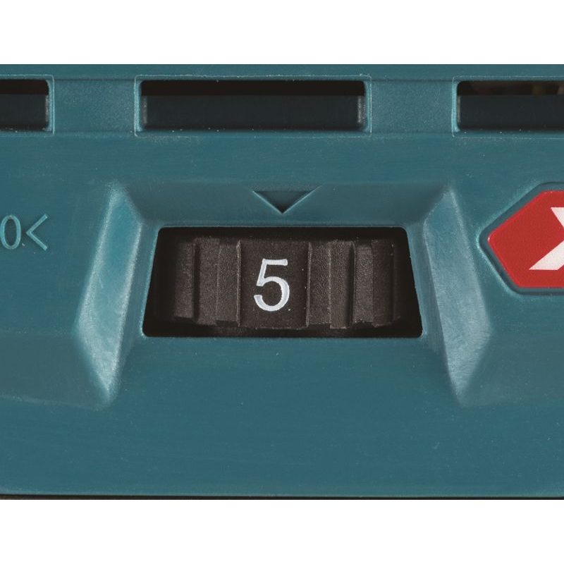 MAKITA RT001GZ17 - AKU KOMBINOVANÁ FRÉZKA S PŘÍSLUŠENSTVÍM LI-ION XGT 40V, BEZ AKU Z - AKU FRÉZKY - AKU NÁŘADÍ