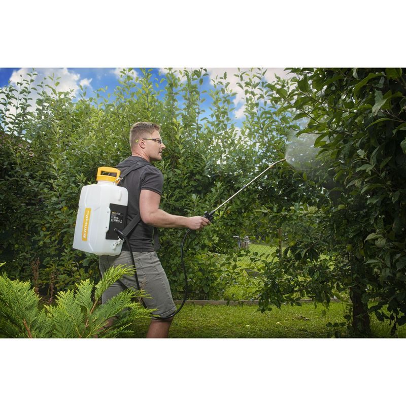 RIWALL PRO RAS 1220 20V AKU POSTŘIKOVAČ (BEZ BATERIE A NABÍJEČKY) - AKU POSTŘIKOVAČE - ZAHRADA