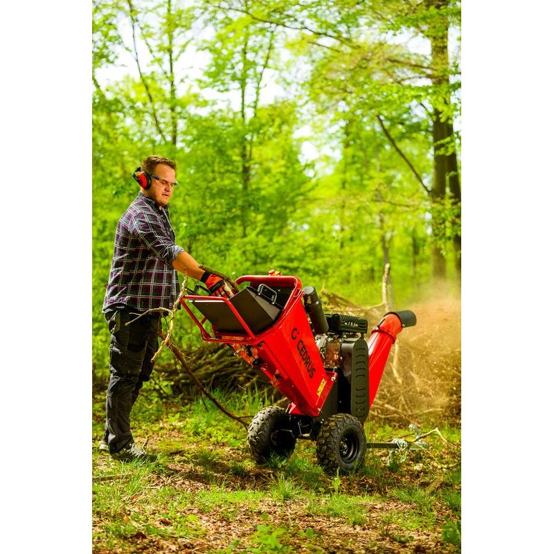 DRTIČ VĚTVÍ HAHN & SOHN CEDRUS RB02PRO - DRTIČ S BENZÍNOVÝM MOTOREM - ZAHRADA