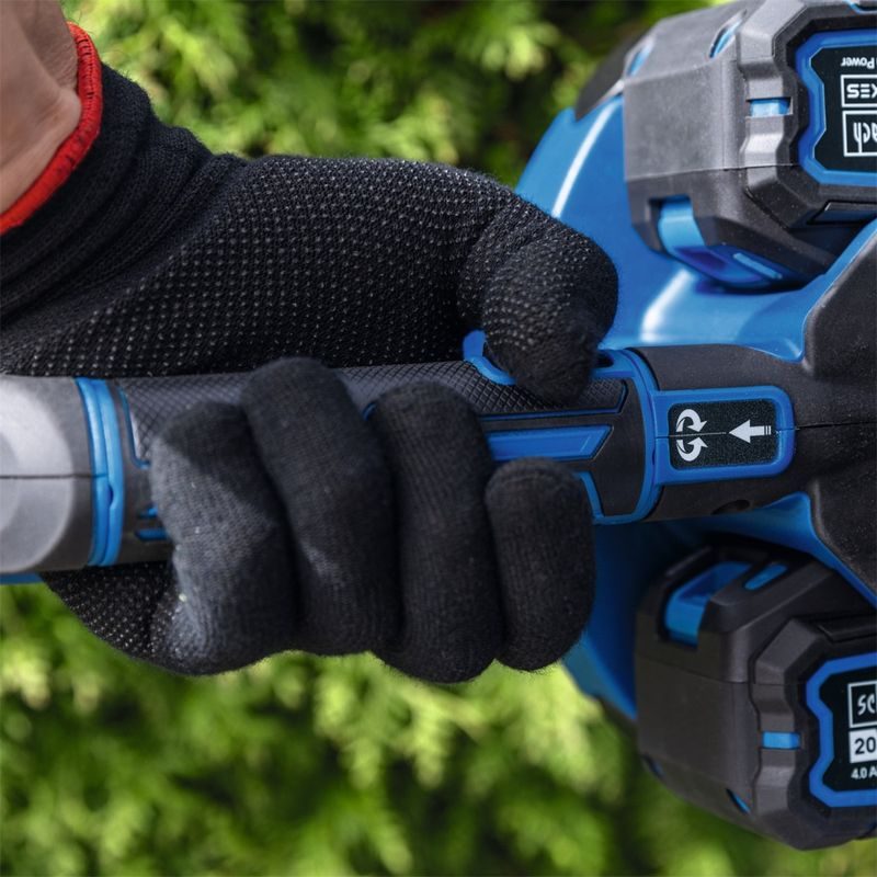 SCHEPPACH BC-HT720-X-SET S2 2X20 V IXES AKU PLOTOSTŘIH + 2X 2AH BATERIE + DUÁLNÍ NABÍJEČKA 2,4 A - AKUMULÁTOROVÝ PLOTOSTŘIH - ZAHRADA