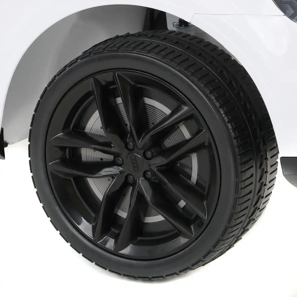 Stylová sportovní kola Audi