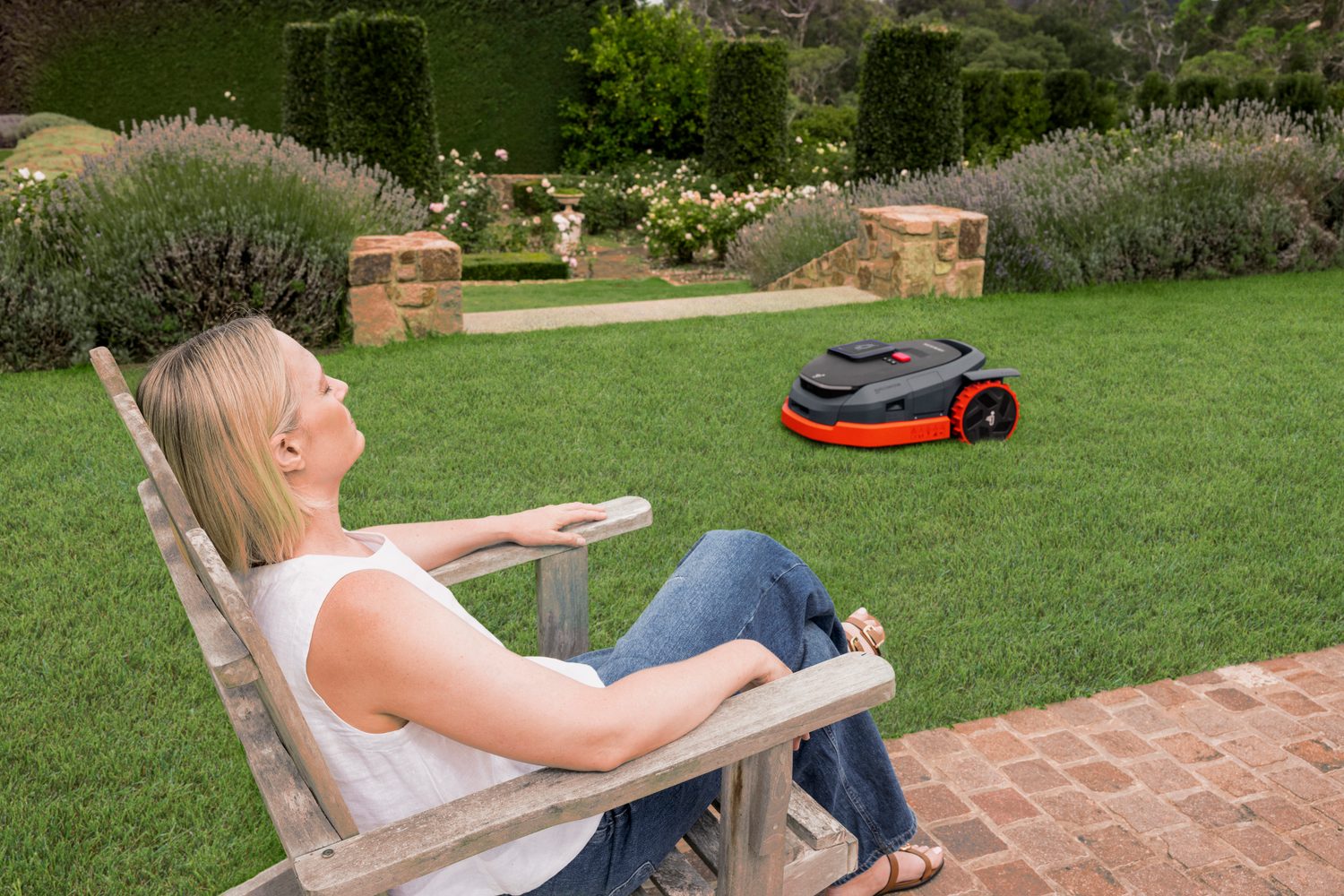 Quiet operation of the mower
