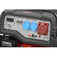 Detail hlavního ovládacího panelu