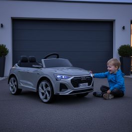 Akumulátorové autíčko - AUDI SQ8 GREY