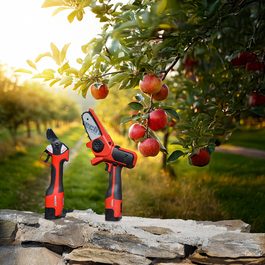 Akumulátorová řetězová pila - HECHT 99129