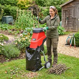 Elektrický drtič větví - HECHT 628