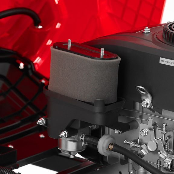 Zahradní traktor - HECHT 5184