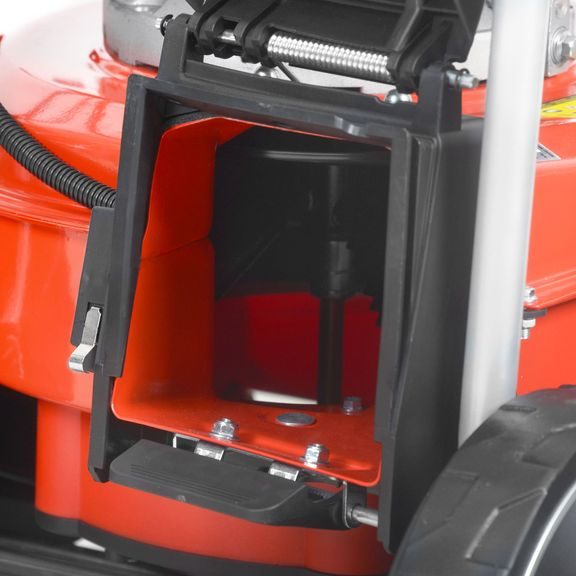 Motorový vysavač listí a nečistot - HECHT 8514