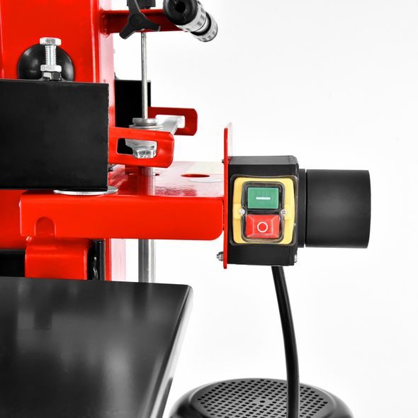 VERTIKÁLNÍ ELEKTRICKÝ ŠTÍPAČ NA DŘEVO - HECHT 6070