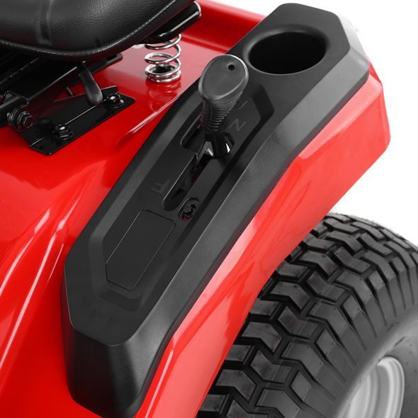ZAHRADNÍ TRAKTOR - HECHT 5118
