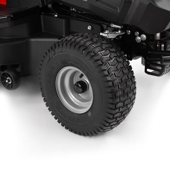 ZAHRADNÍ TRAKTOR - HECHT 5386