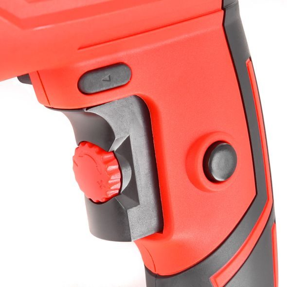 ELEKTRICKÁ VRTAČKA S PŘÍKLEPEM - HECHT1070