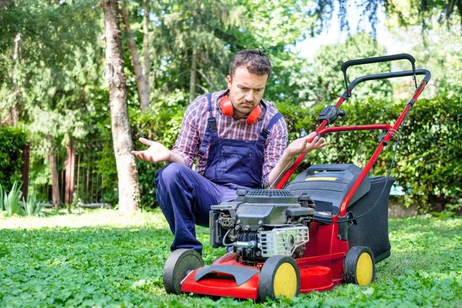 Motor špatně startuje a kolísají otáčky