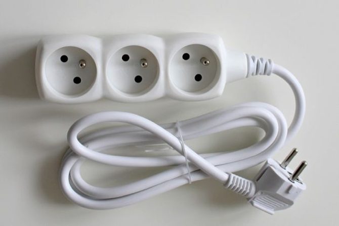 Nedělejte nebezpečné chyby při používání prodlužovacích kabelů!