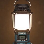 MAKITA DMR056 - AKU RÁDIO S DAB, BLUETOOTH A LED LAMPOU LI-ION LXT 14,4/18V Z - AKU STAVEBNÍ RÁDIA MAKITA - AKUMULÁTOROVÉ STROJE MAKITA
