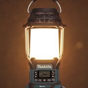 MAKITA DMR056 - AKU RÁDIO S DAB, BLUETOOTH A LED LAMPOU LI-ION LXT 14,4/18V Z - AKU STAVEBNÍ RÁDIA MAKITA - AKUMULÁTOROVÉ STROJE MAKITA