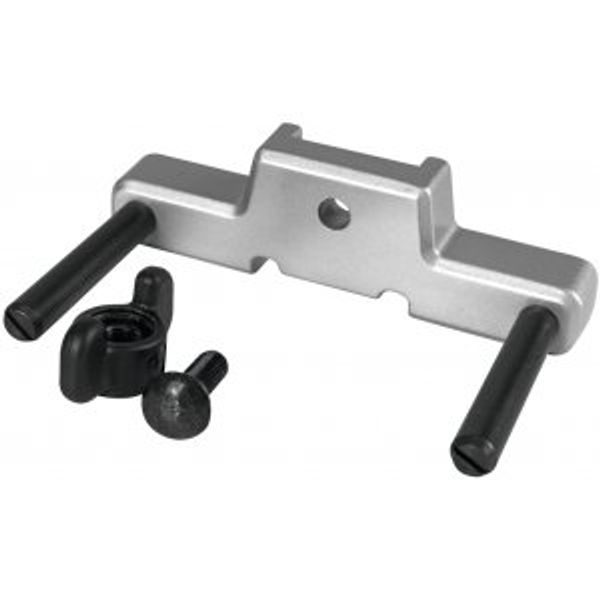 MAKITA 195564-8 - DRŽÁK PARALELNÍHO DORAZU KOMPLET DRT50,RT0702C - MAKITA NÁHRADNÍ DÍLY{% if zbozi.kategorie.adresa_nazvy[0] != zbozi.kategorie.nazev %} - MAKITA NÁHRADNÍ DÍLY{% endif %}