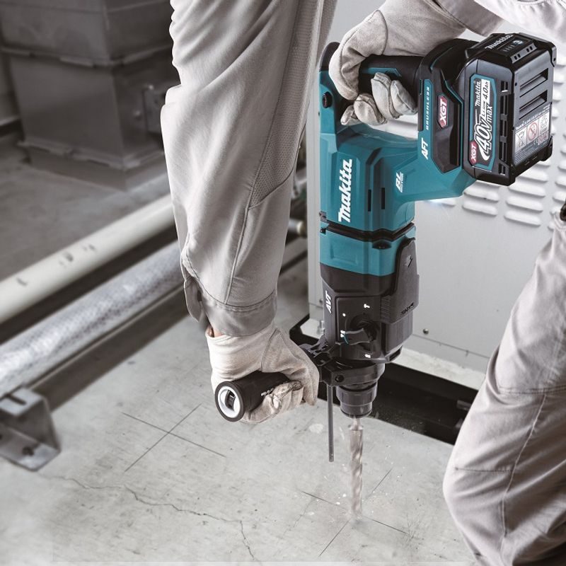 MAKITA HR007GM201 - AKU KLADIVO SDS-PLUS LI-ION XGT 40V/4,0AH,KUFR - LI-ION 40V (XGT) - AKUMULÁTOROVÉ STROJE MAKITA