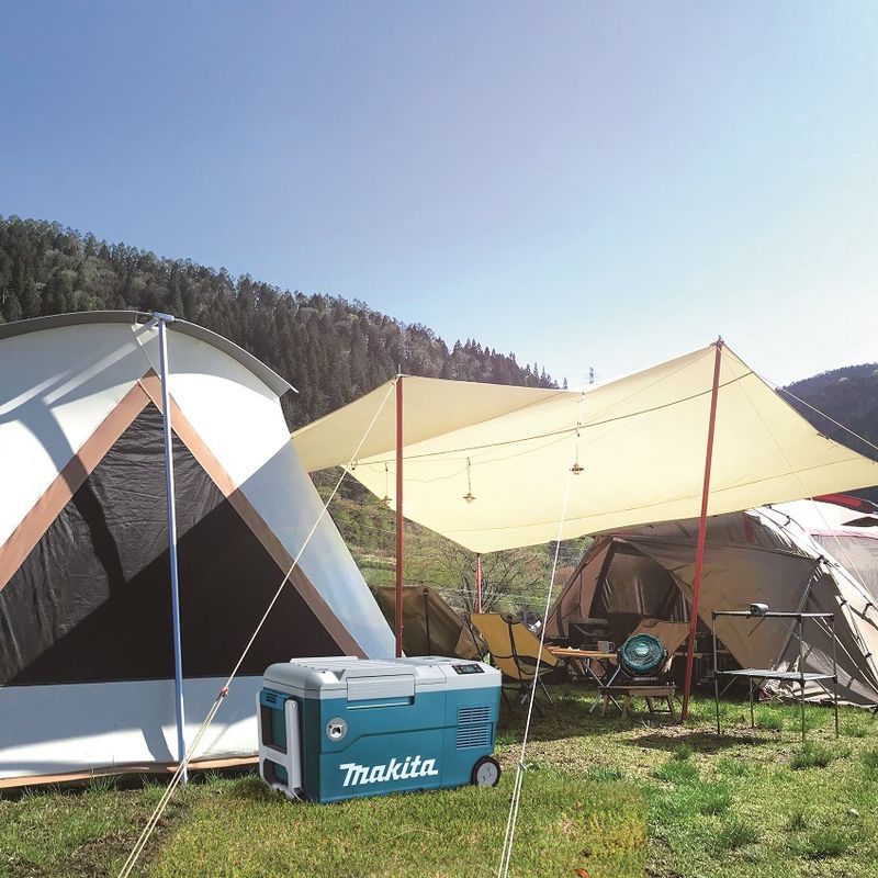 MAKITA CW001GZ - AKU TERMOBOX 20L LI-ION XGT/LXT,BEZ AKU Z - OSTATNÍ AKU STROJE MAKITA - AKUMULÁTOROVÉ STROJE MAKITA