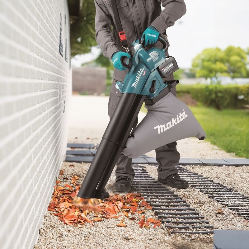 MAKITA UB005GZ - AKU OFUKOVAČ/VYSAVAC LI-ION XGT 40V,BEZ AKU Z - VYSAVAČE MAKITA