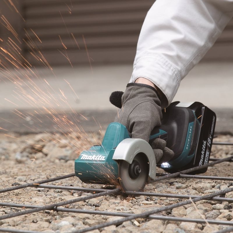 MAKITA DMC300Z - AKU ÚHLOVÁ BRUSKA 76 MM LI-ION LXT 18V,BEZ AKU Z - AKU ÚHLOVÉ BRUSKY MAKITA - AKUMULÁTOROVÉ STROJE MAKITA