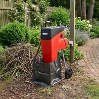 Electric Branch Shredder - HECHT 627 SILENT